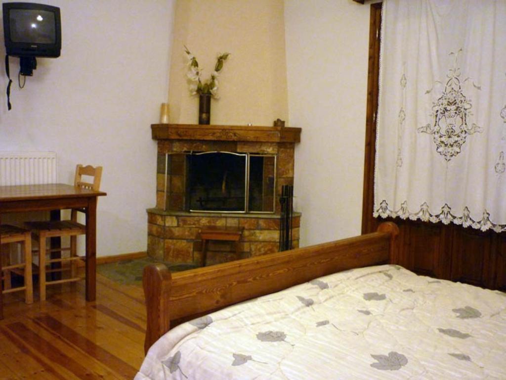 Archontiko Christodoulou Aparthotel Vronteron  Phòng bức ảnh