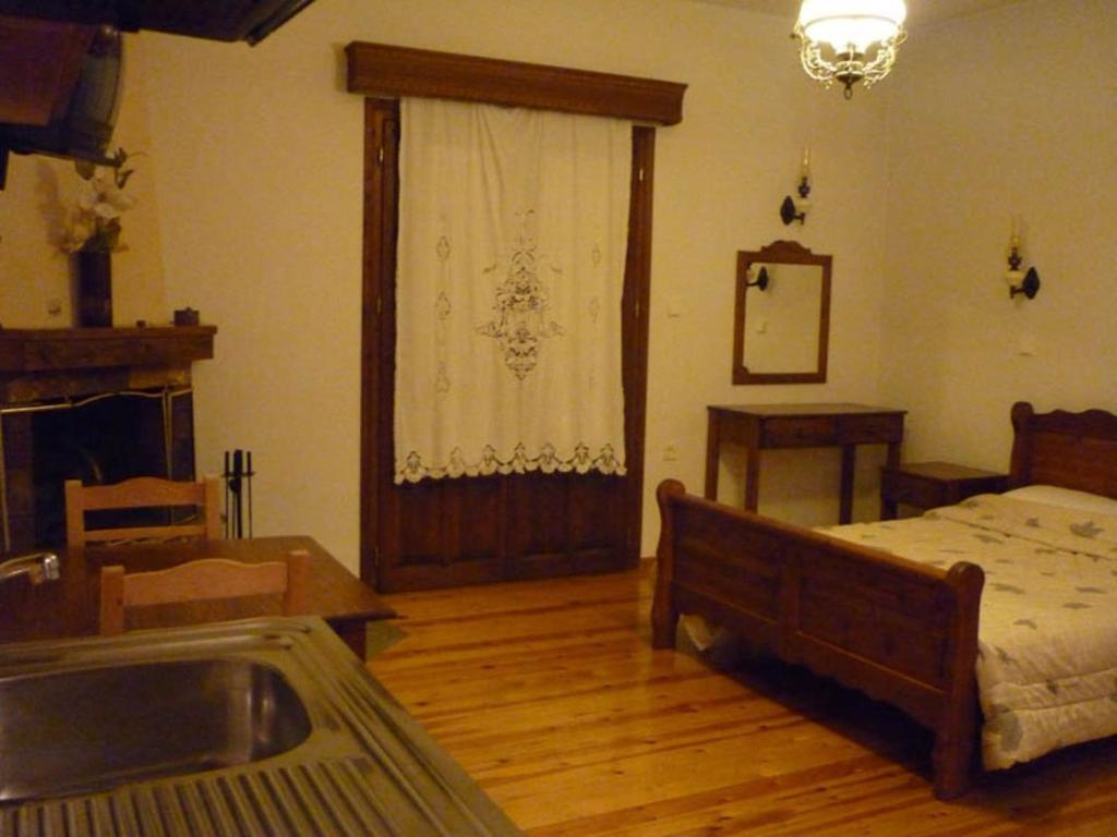 Archontiko Christodoulou Aparthotel Vronteron  Ngoại thất bức ảnh